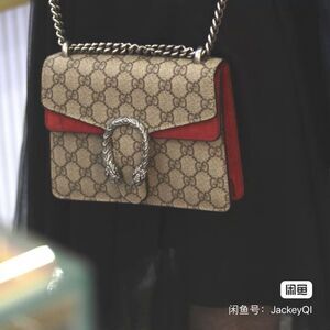 Gucci Women Pre-Loved Bag Very Good Condition